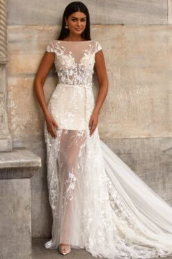 Alara Gown -ALAMOUR DRESS SALE 10 61d767e5 a798 46a9 99fc 90fd49ba6733