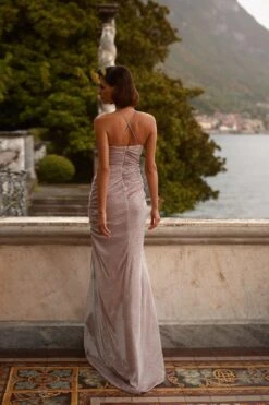 ALAMOUR DRESS SALE 7 ALAMOUR DRESS SALE -ALAMOUR DRESS SALE 116 055deb61 d6a5 4e59 be45 d18f5174470d