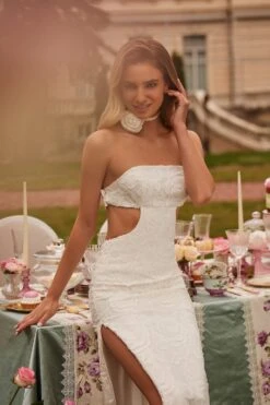 Rachel - White -ALAMOUR DRESS SALE 117 ed3438ed 4213 4c2d b0a6 5b3b3129424a