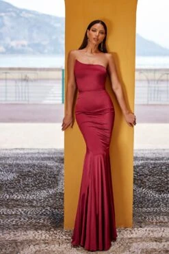Leona - Burgundy 8 Leona - Burgundy -ALAMOUR DRESS SALE 132 9dff5407 f4c3 4151 a739 2fe19a7c0e7b