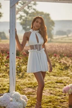 Lea Dress -ALAMOUR DRESS SALE 14 ea3e790b bd4e 4b74 a4a5 3f5254c12a96