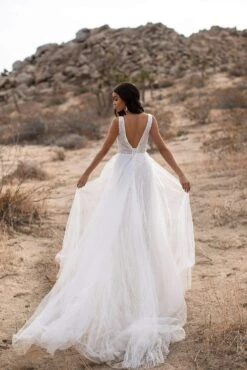 Hazel Gown 10 Hazel Gown -ALAMOUR DRESS SALE 19 4bc2dd49 e5bf 4b57 8fa2 b3d0379fa007