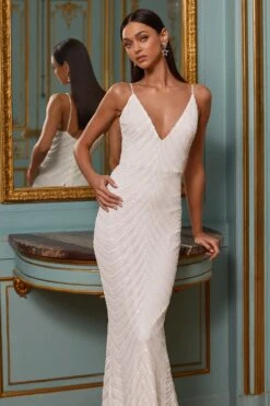 Abriana - White -ALAMOUR DRESS SALE 22 57ca267a 1ec7 4d16 b319 1af5d160fa8f