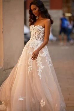 Marisel Gown -ALAMOUR DRESS SALE 24 4ccf7f23 6ce3 4768 bc2a 7c4a4ef5b47e