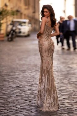 Natalya - Gold -ALAMOUR DRESS SALE 25 4596885d 4a9e 4c2a be06 2aed27463eff