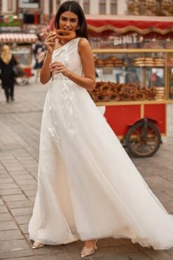 Berna Gown -ALAMOUR DRESS SALE 37 adc57f14 283f 4143 82b1 0f05a5ab6b4b