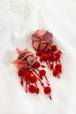 Shailee Multicoloured Flower Drop Earrings 12 Shailee Multicoloured Flower Drop Earrings -ALAMOUR DRESS SALE 37 fb244b65 49f7 4197 9b19 d25934a767ff