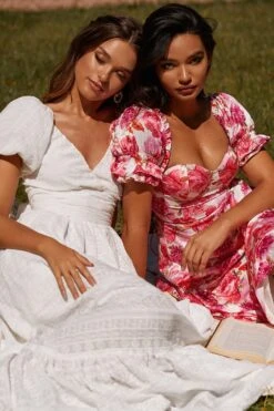 Lara Dress -ALAMOUR DRESS SALE 38 f4f2fd62 dc6a 4329 afd6 898034b2470f