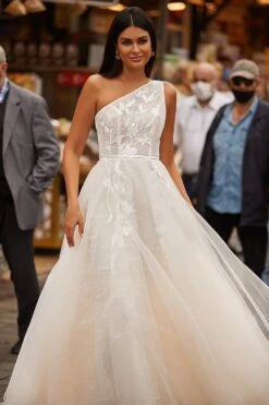 Berna Gown -ALAMOUR DRESS SALE 40 c3c84d39 4866 4a1b 8627 85d63346f72e