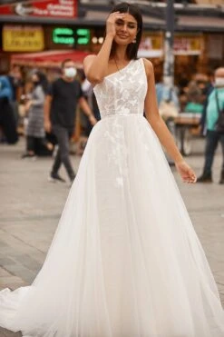 Berna Gown -ALAMOUR DRESS SALE 41 fd49cee4 68df 41c6 aa2e 6c86f558b311