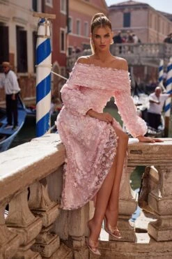 Noorain Dress -ALAMOUR DRESS SALE 55 fc5e1129 1309 4fe7 a6cc 3c0907ec20bc