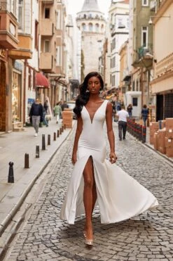 Sevyn Gown