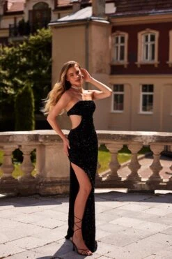 Cheryce - Black -ALAMOUR DRESS SALE 65 016594e3 cc02 4d84 ba69 5c5baabec927