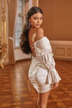 Celo Dress - White -ALAMOUR DRESS SALE 65 2cd7a7e2 4760 4b37 ae0c b81beaeb17d1