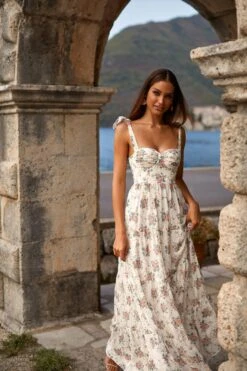 Iesha Dress -ALAMOUR DRESS SALE 69 2b9e8502 0d0b 4d3f 912c b9d77de2bd2b