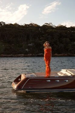 Florentina Floral 3D Red Roses Dress Dress 22 Florentina Floral 3D Red Roses Dress Dress -ALAMOUR DRESS SALE 8 290ee8d9 73cc 4410 872f 95f914c41b7f