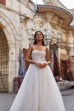 Damla Gown -ALAMOUR DRESS SALE 93 32b4a563 6470 4d51 a376 7a29b5ffb233