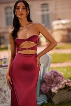 Sarah - Burgundy -ALAMOUR DRESS SALE 96 e16fb465 4775 40a1 a2a0 218fb92fb31a
